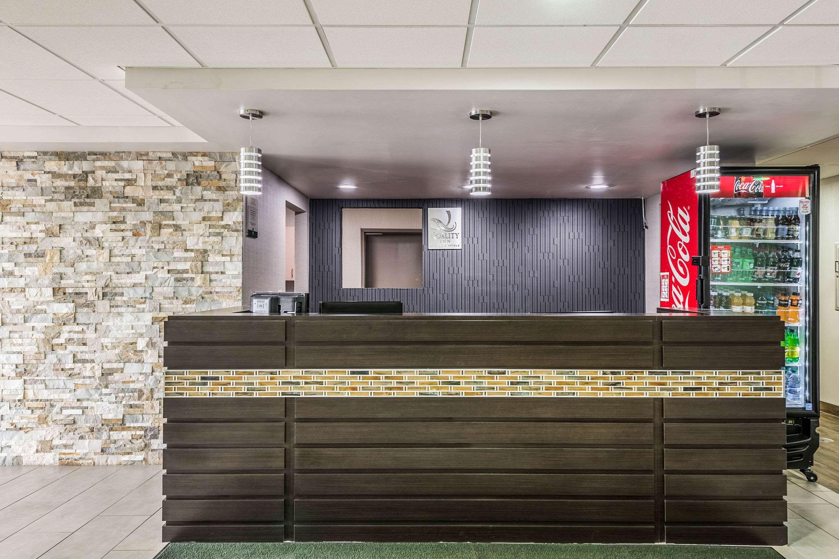 Quality Inn Grove City - Columbus South Exterior photo